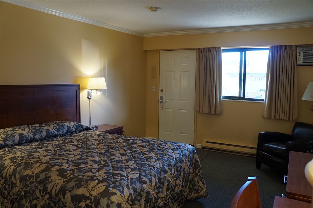 Westward Inn & Suites Langley Exterior foto